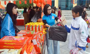 Xuân yêu thương - để không ai bị bỏ lại phía sau