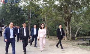 Kiểm tra công tác phục vụ và thu hút khách du lịch tới Yên Tử 