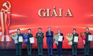 Tổng Bí thư Tô Lâm dự tổng kết, trao giải Cuộc thi báo chí viết về Đảng quang vinh, Bác Hồ vĩ đại