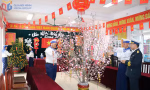 Niềm vui xuân của những người trực Tết