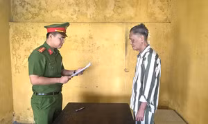 Khởi tố 2 cựu cán bộ ở Đà Nẵng làm giả con dấu, tài liệu