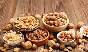 Điều gì xảy ra với cơ thể khi bạn ăn một nắm các loại hạt mỗi ngày?