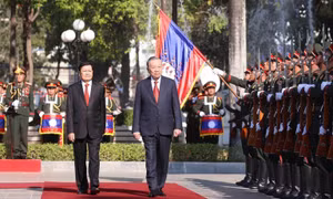 Lễ đón trọng thể Tổng Bí thư Tô Lâm tại thủ đô Vientiane của CHDCND Lào