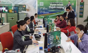 Tín dụng tăng tốc tạo lực đẩy nền kinh tế
