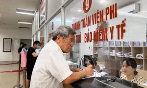 Hỗ trợ 100% mức đóng bảo hiểm y tế với hộ cận nghèo ở các xã nghèo 
