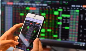 VN-Index trở lại mốc 1.500 điểm sau hơn 4 năm