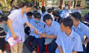 Chăm sóc sức khỏe sinh sản vị thành niên