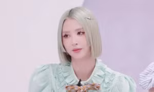 Quỳnh Anh Shyn ngày xưa là cô nàng nhiều người lấy hình để avatar khiến 'trai nhắn ầm ầm'