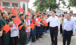 Chủ tịch nước Lương Cường thăm và làm việc tại Quảng Ninh, tháng 7-2025