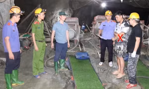 Sơn La triệt phá ổ nhóm 60 người khai thác vàng trái phép quy mô lớn
