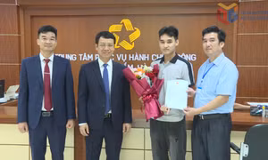 Công dân đầu tiên đăng ký khai sinh tại xã Đầm Hà