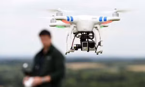 Từ 1/7, các trường hợp bay flycam được miễn cấp phép