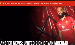 Man United công bố tiền đạo Bryan Mbeumo