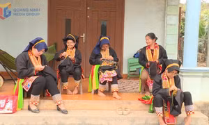 Gìn giữ nét thêu truyền thống của người Dao
