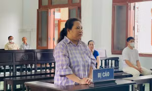 'Nữ quái' Phú Yên dựng kịch bản đổi vé số, lừa 8 người gần 63 tỷ đồng