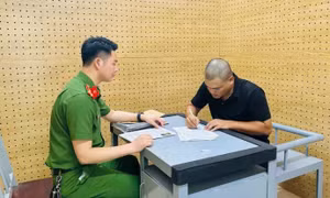 Bị bắt sau 35 năm trốn khỏi trại giam