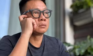 Cơn bão hàng giả cuốn phăng nhiều nghệ sĩ Việt