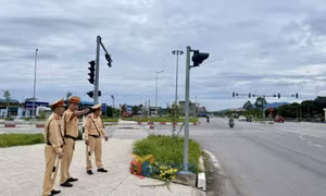 Công an Quảng Ninh huy động tối đa lực lượng, phương tiện làm nhiệm vụ cho sự kiện chiêm bái xá lợi Phật