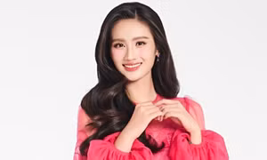 Ý Nhi: 'Tôi muốn chứng minh bản thân ở Miss World'