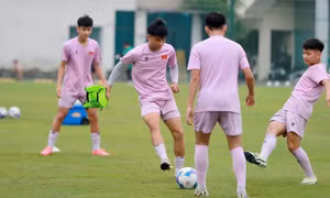HLV Cristiano Roland đánh giá cao sự tiến bộ của U16 Việt Nam trước ngày lên đường dự giải quốc tế