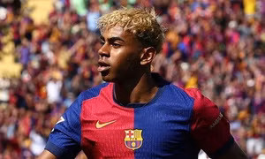 Yamal gia hạn hợp đồng với Barca, lương 441 tỉ đồng/năm
