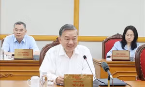 Bộ Chính trị, Ban Bí thư họp triển khai thực hiện sắp xếp tổ chức bộ máy của hệ thống chính trị