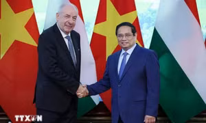 Việt Nam ưu tiên hàng đầu tăng cường quan hệ với Hungary