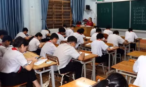 Vụ lộ đề thi học kỳ ở Bình Phước, nhà trường báo cáo quy trình làm đề