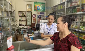 Huyện Vân Đồn: Thúc đẩy thanh toán không dùng tiền mặt