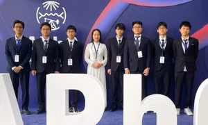 Học sinh Việt Nam giành 3 Huy chương Vàng Olympic Vật lý châu Á năm 2025