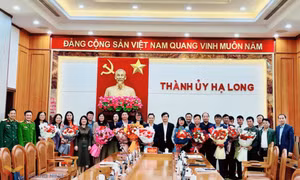 Tự nguyện xin nghỉ để tinh gọn bộ máy