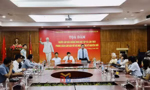 Tọa đàm “Người làm báo Quảng Ninh học tập và làm theo phong cách làm báo Hồ Chí Minh trong kỷ nguyên mới”