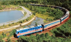 Thủ tướng chỉ đạo đẩy nhanh tiến độ dự án đường sắt Lào Cai - Hà Nội - Hải Phòng