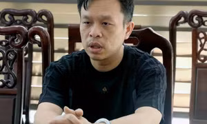 Khởi tố một Phó Trưởng phòng tham ô hàng tỷ đồng để đánh bạc