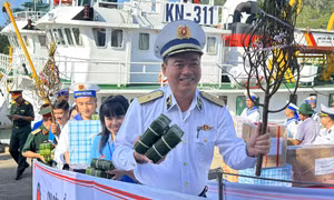 “Mang Tết” ra đảo xa