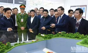 Thủ tướng Phạm Minh Chính phát lệnh khởi công tuyến cao tốc Đồng Đăng - Trà Lĩnh