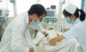 TP.HCM: Người đàn ông tự thiêu, bỏng 99%
