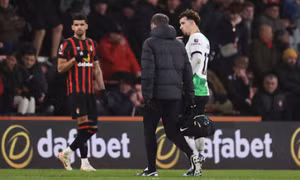 Klopp cập nhật tình trạng chấn thương của Curtis Jones