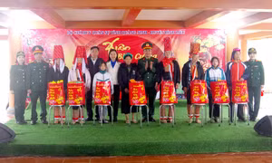 “Xuân biên cương - Tết thắm tình quân dân” tại Bình Liêu