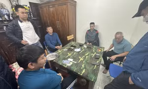Bắt Cường ‘kính’, trùm anh chị đất Hà Đông