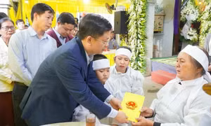 Thăng cấp bậc hàm cho Phó Trưởng Công an phường hy sinh khi làm nhiệm vụ