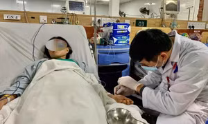 3 người phải nhập viện cấp cứu vì ngộ độc khí từ một chiếc bình "lạ"