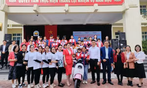 Chăm lo cho những hoàn cảnh khó khăn