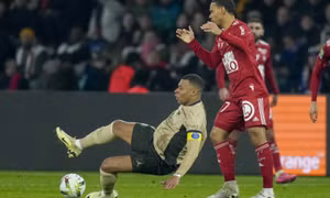 PSG đứt mạch 5 trận thắng