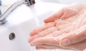 Nhận biết biến chứng nguy hiểm của cúm A và biện pháp phòng ngừa