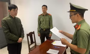 Khởi tố hai đối tượng trong đường dây lừa bán người qua Dubai làm lao động khổ sai