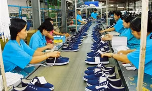 Năm 2023 xuất khẩu giày dép thu về hơn 20,2 tỷ USD