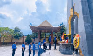 Hành trình về nguồn - hoạt động thiết thực, ý nghĩa