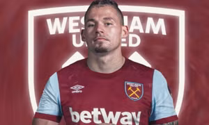 Phillips rời Man City