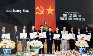 Với báo Quảng Ninh…
